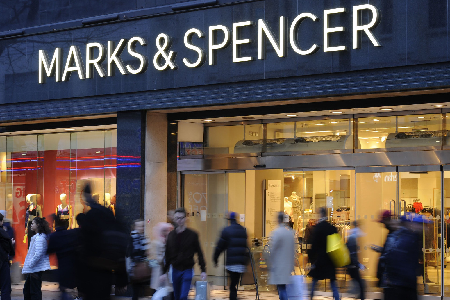 M&S kicks off Christmas ad season with star-studded campaign