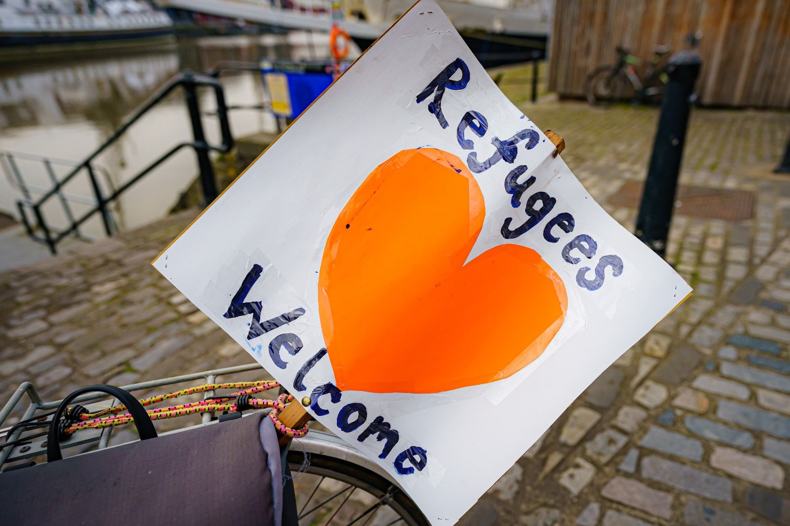 UK charities call for safe passage for Palestinian and Israeli refugees