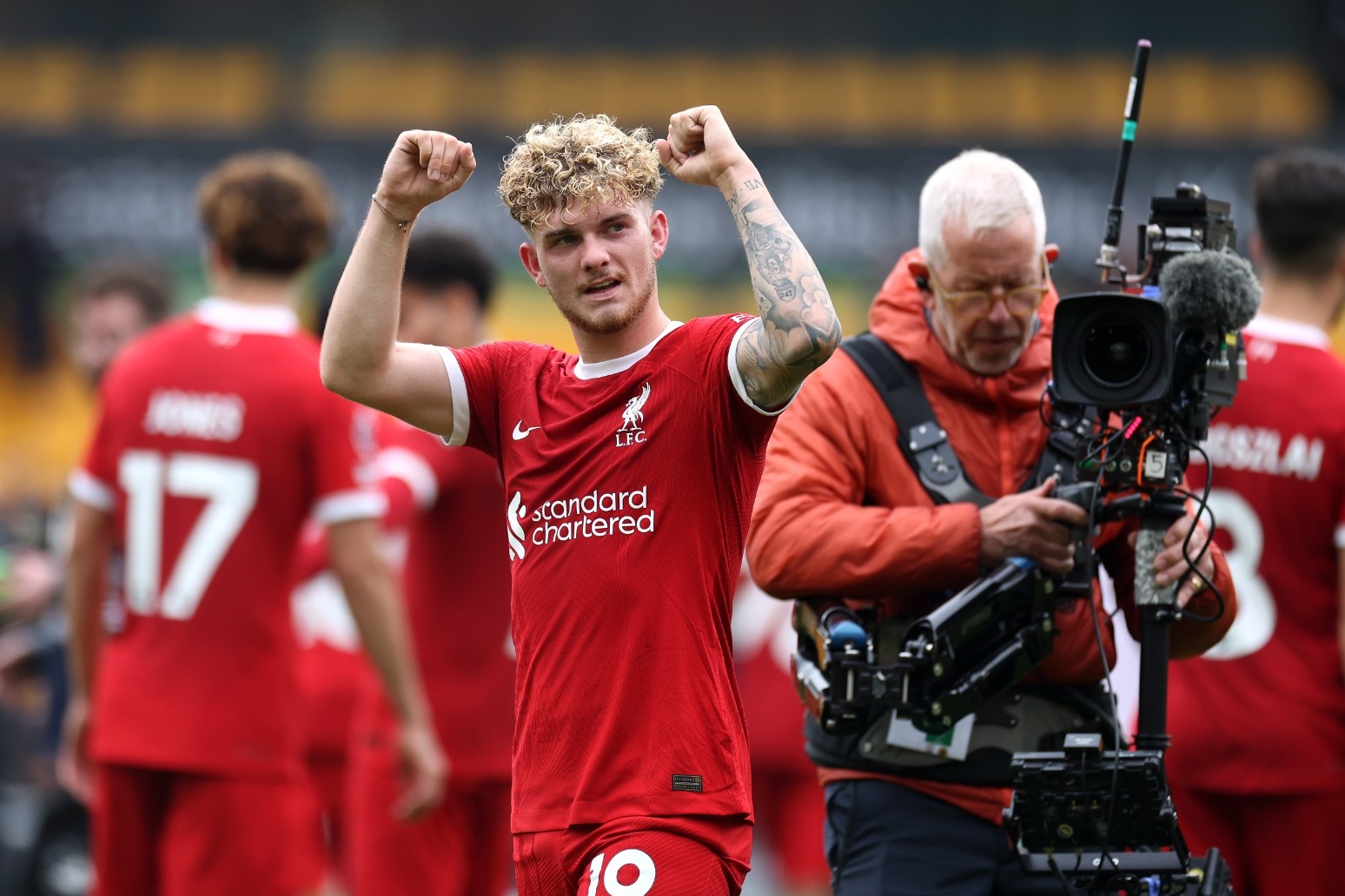 Liverpool leave it late to come from behind and beat Wolves