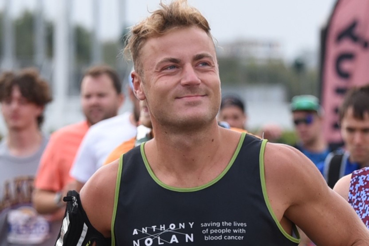 Man to run across the Arctic in memory of late friend