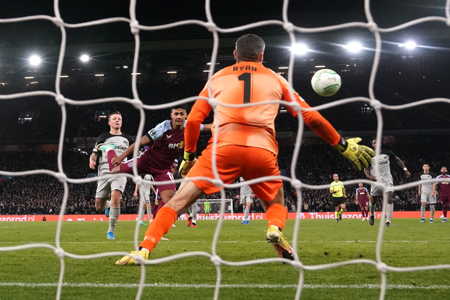 Ollie Watkins header seals win over AZ Alkmaar as Aston Villa eye last-16 spot