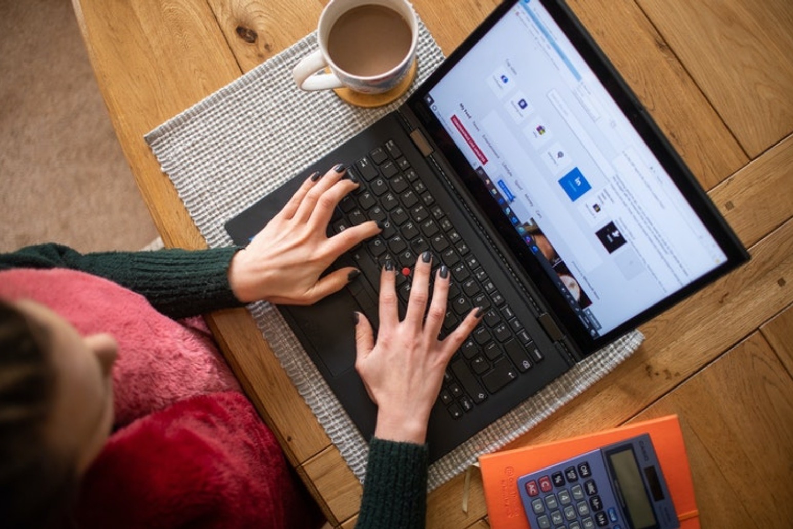 Nine out of 10 want to continue working from home, report says