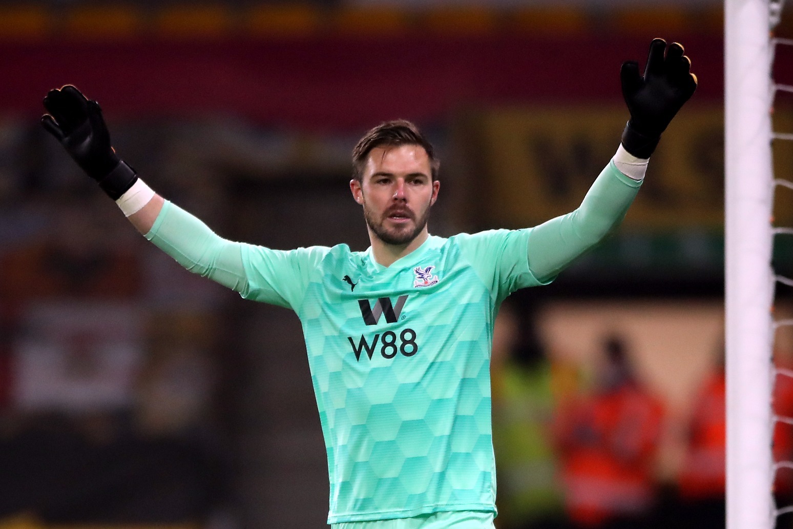 Erik ten Hag stresses need for three senior keepers as Utd close on Jack Butland