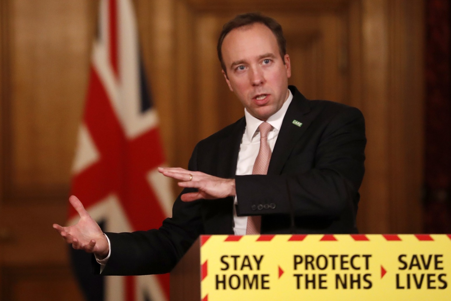 Health Secretary ‘crystal clear’ support bubbles will stay