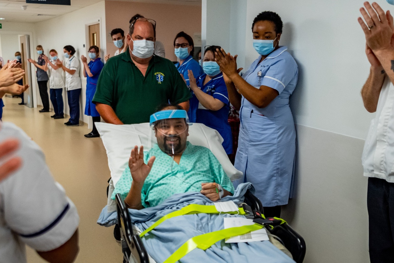 Covid-19 patient discharged after 151 days in hospital