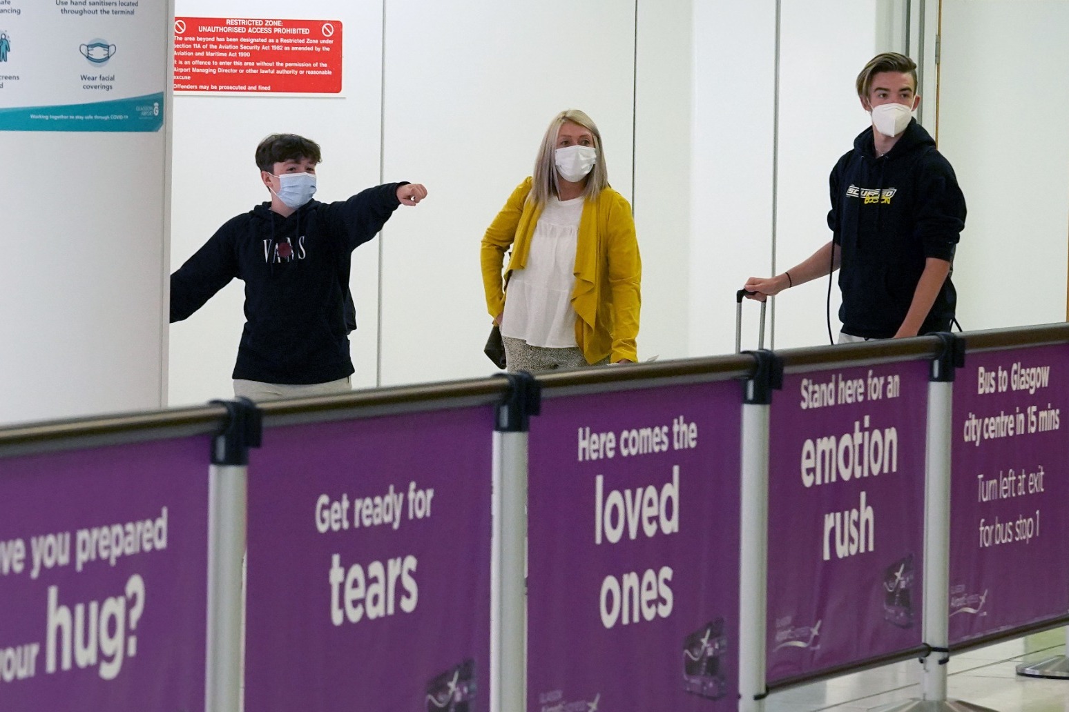 Government abandons ‘amber watchlist’ plans for travellers
