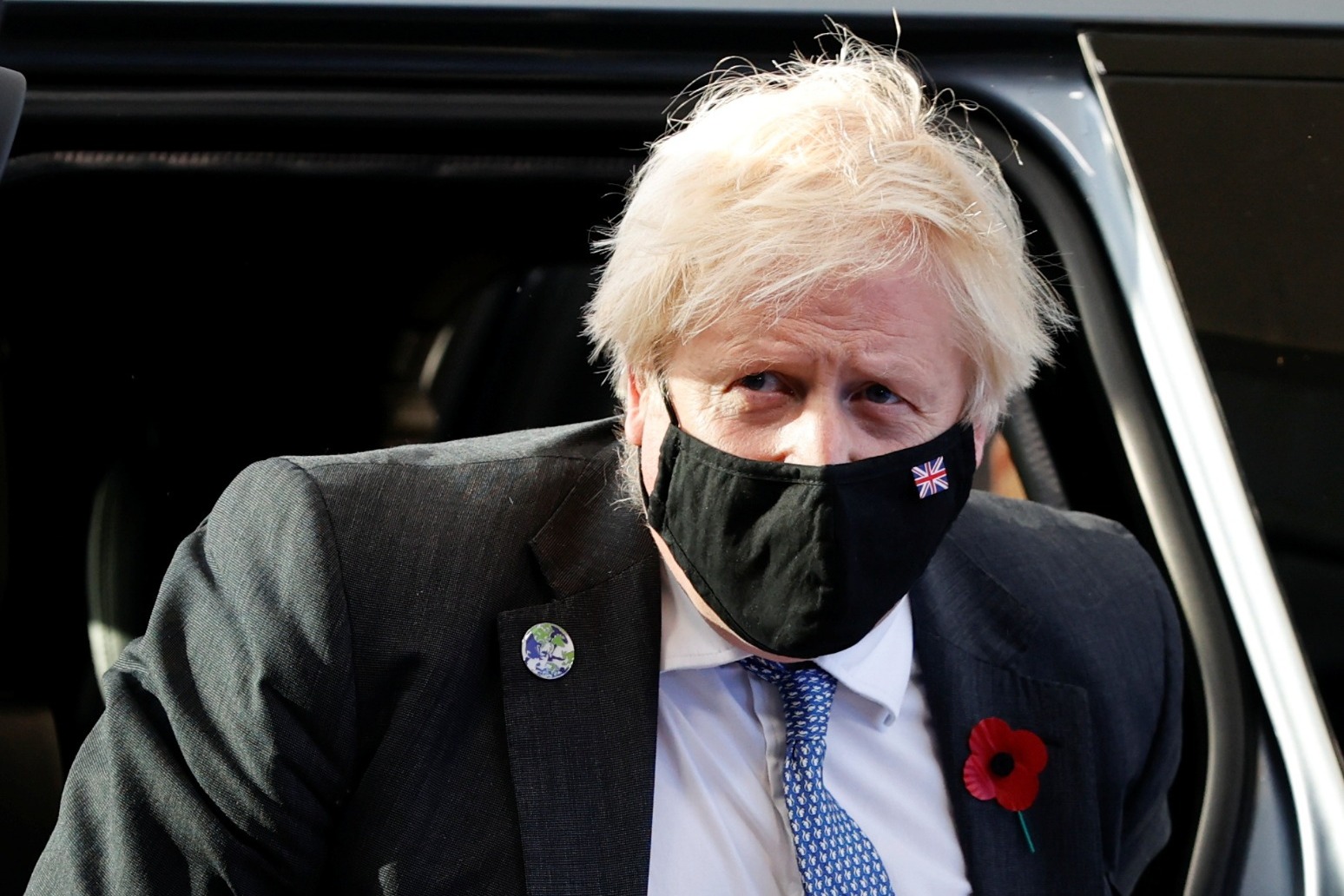 The Prime Minister tells MPs to follow the rules or face punishment!