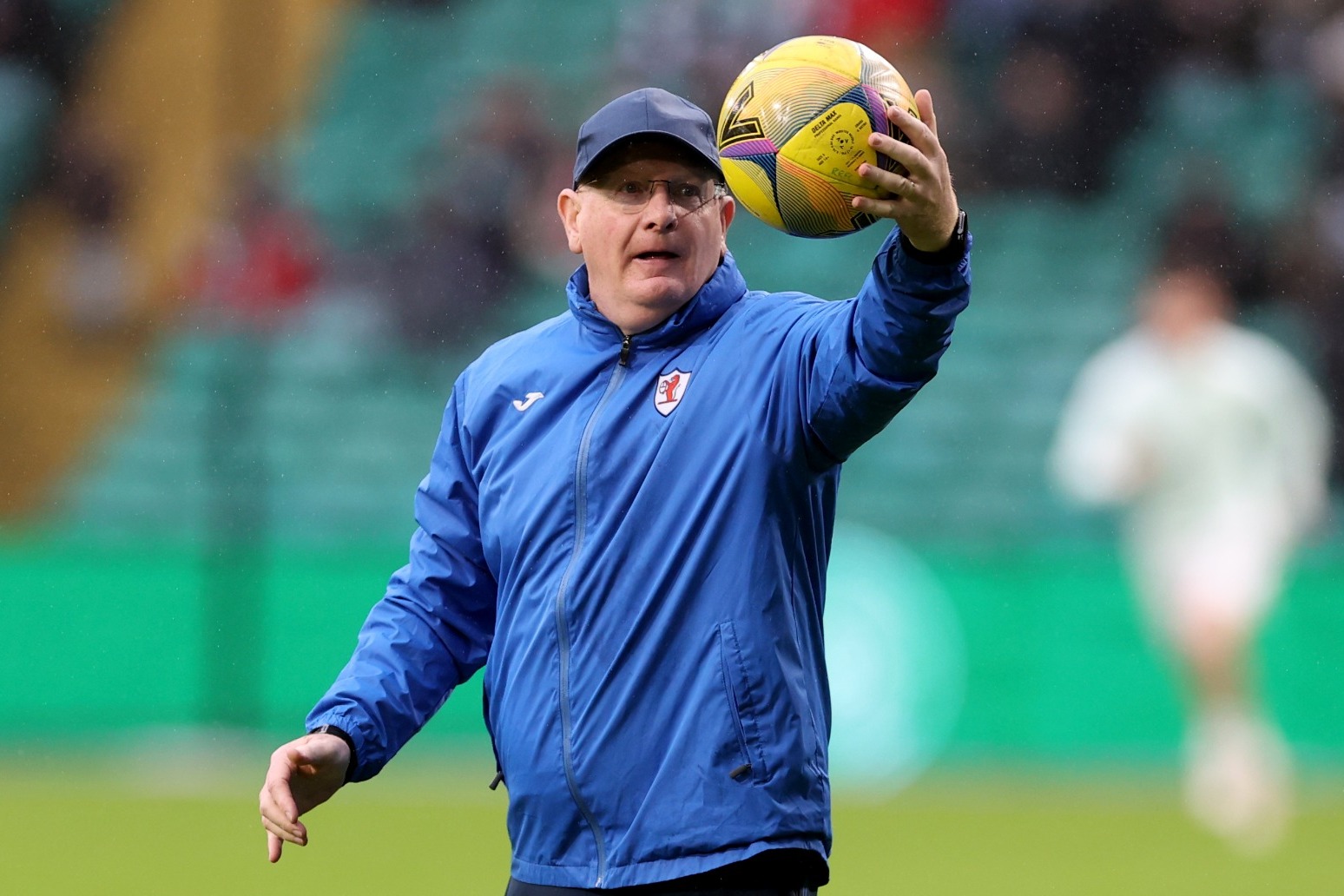 Boss John McGlynn leaves Raith amid Falkirk speculation