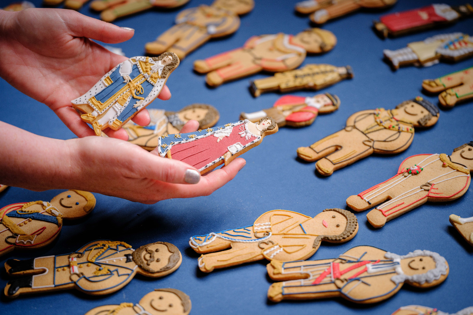 Gingerbread monarchs to be displayed at castle to mark Platinum Jubilee