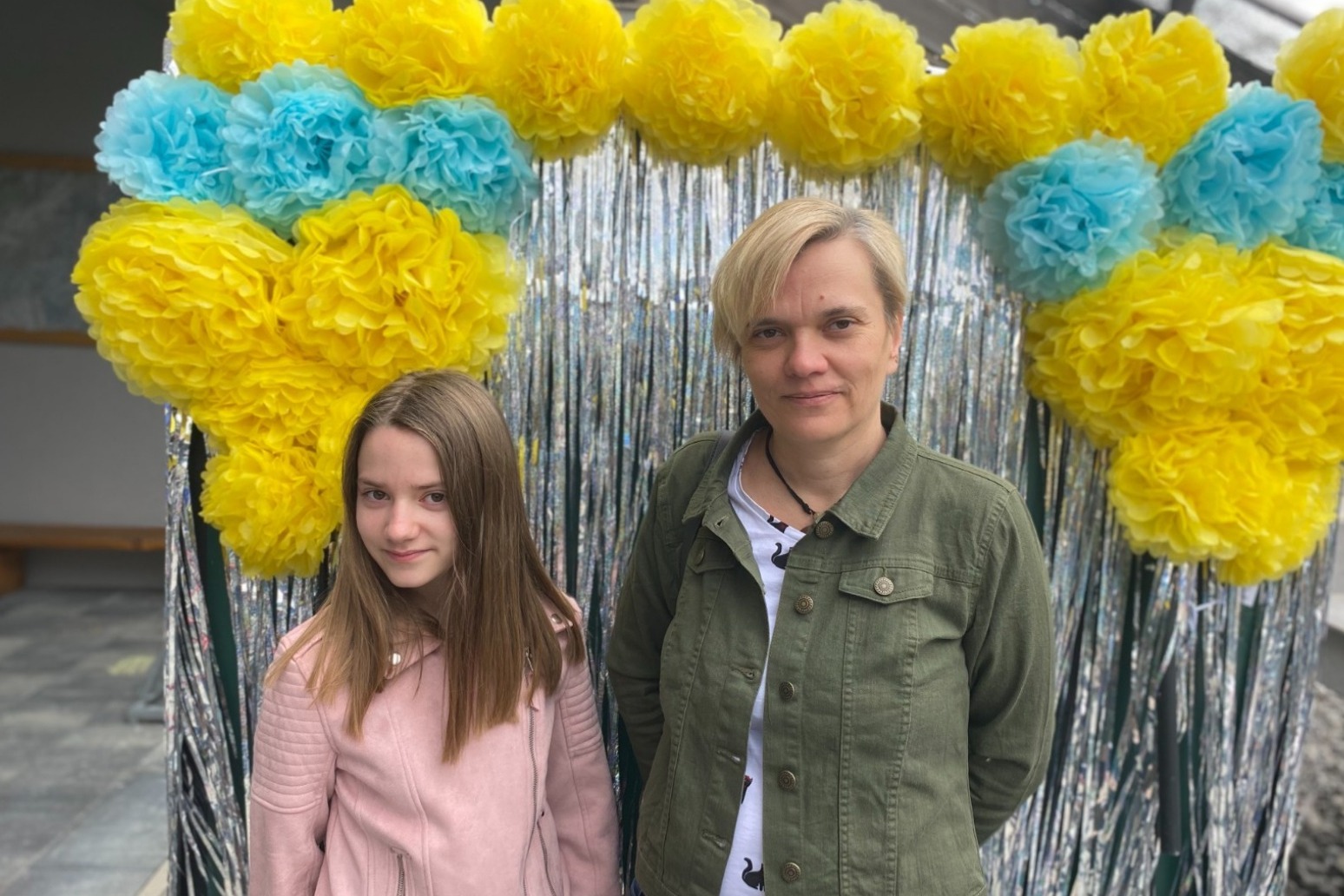 Ukrainian family moved to tears by fundraiser to help diabetic daughter 