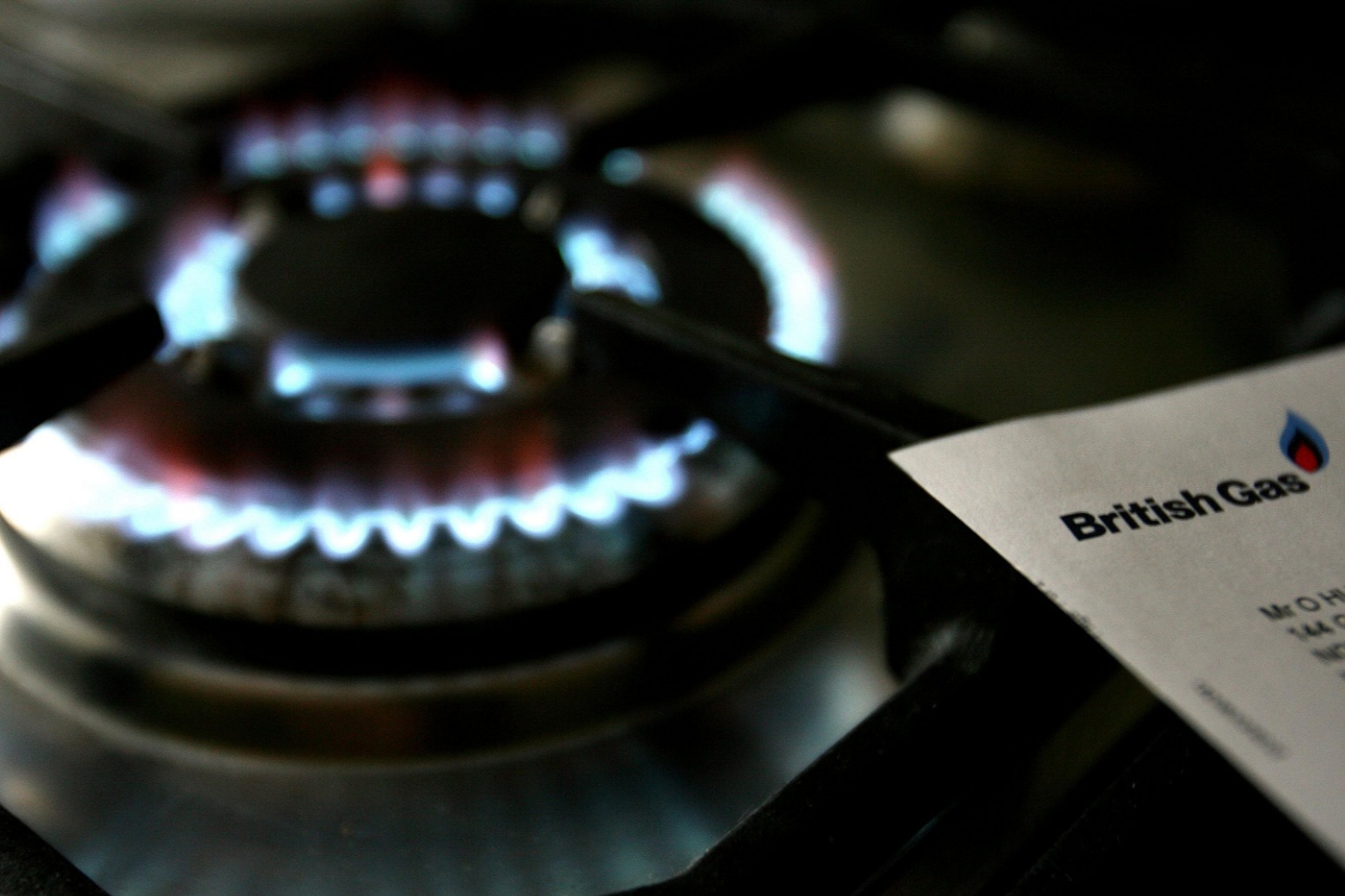 Double down on ending gas dependence to curb bills, PM urged