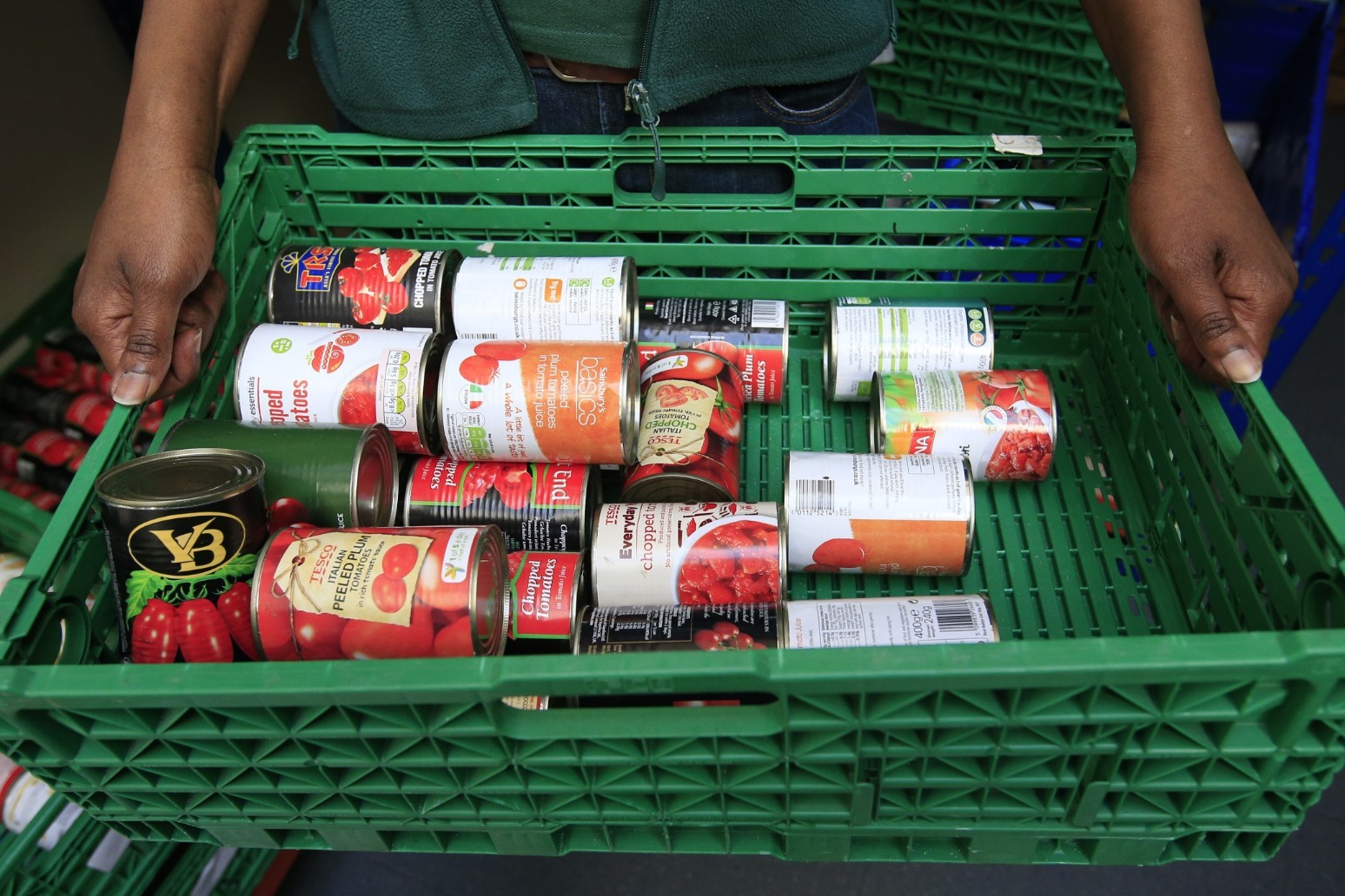 Four in 10 Universal Credit claimants ‘skipping meals to survive’ – charity