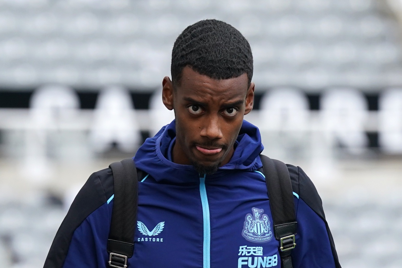 Alexander Isak pulls out of Sweden squad to hand Newcastle fitness worry