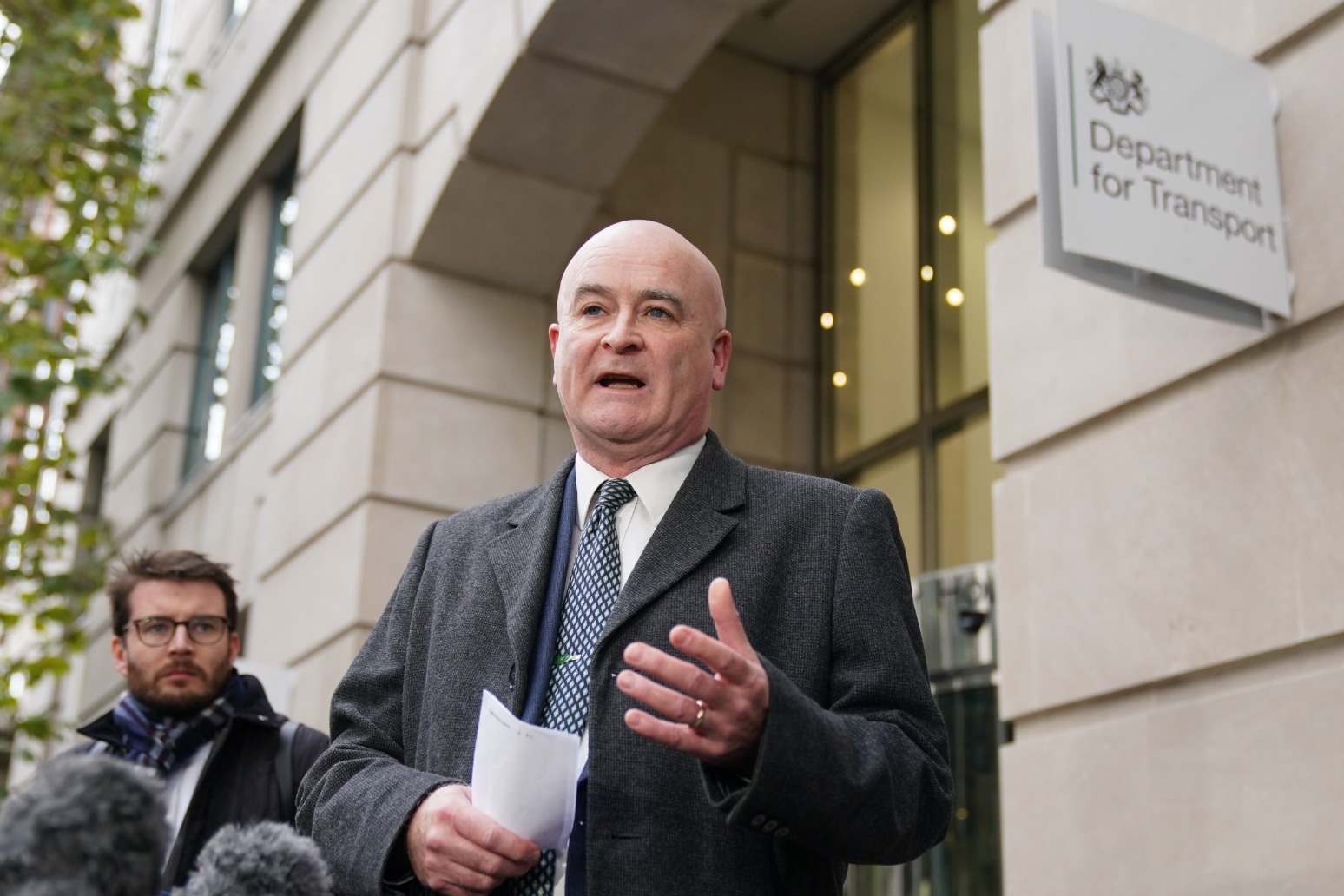 Government talks ‘positive’ says Lynch but RMT ‘no closer’ to calling off strikes
