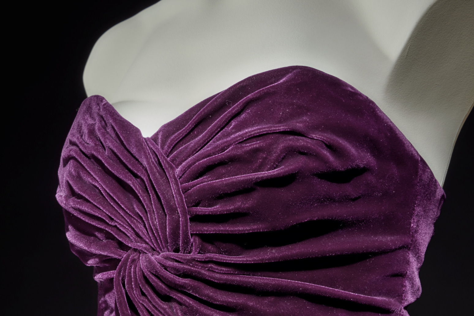 Dress worn by Diana sells for nearly £500,000 at auction