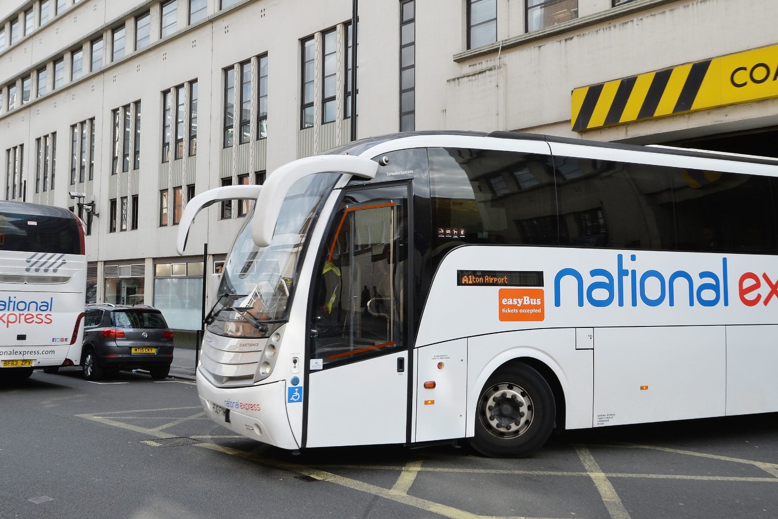 National Express buses to become emission free in ten years 