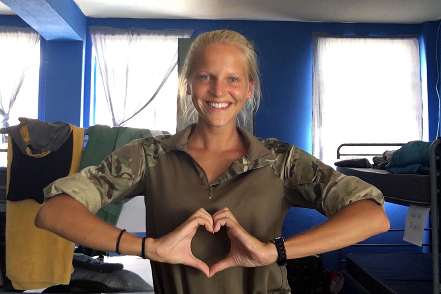 Ex-Royal Navy medic rejoins service to help in Covid-19 fight