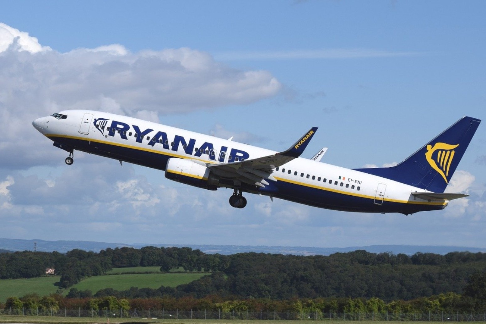 Ryanair have announced the majority of it\'s flights will be suspended from Thursday