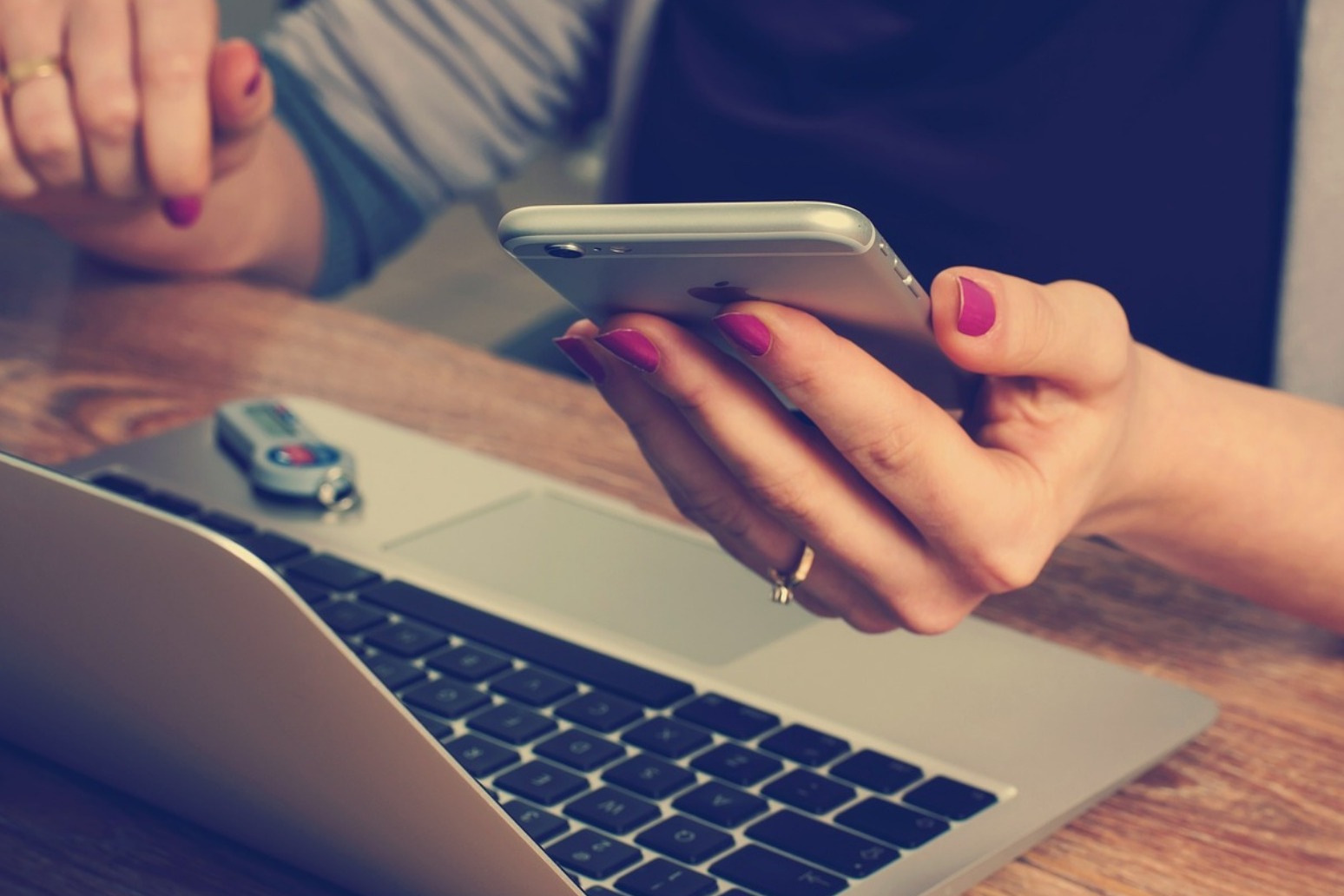 \'Text to Switch\' phone network service - comes into effect