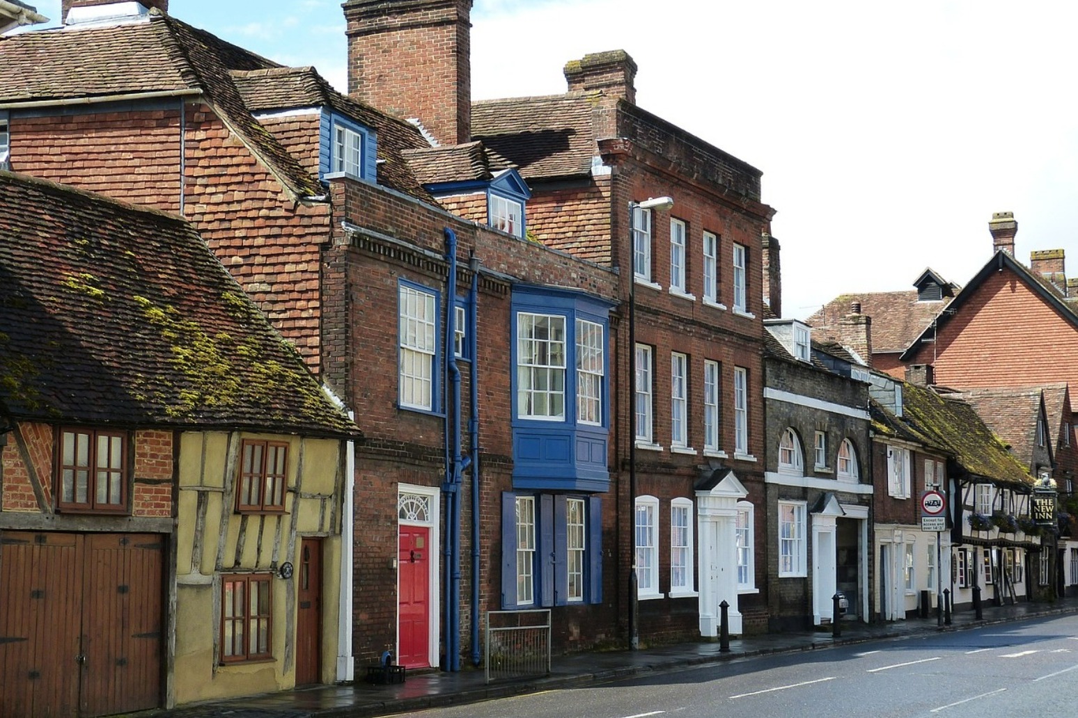 Third suspect in Skripal poisoning is Russian GRU agent - Bellingcat 