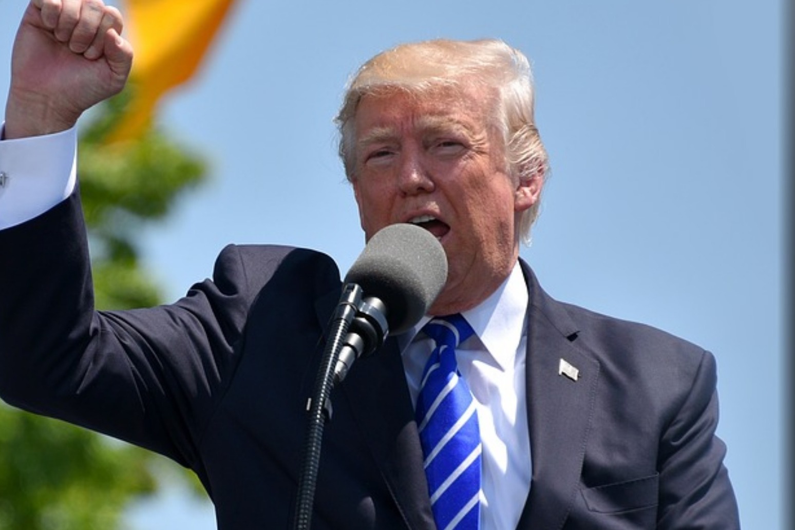 Trump calls for unity as he delivers his first State of the Union speech